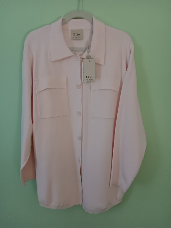 Elie Tahari Sweaters - New Elie Tarhari Button Down Caridgan